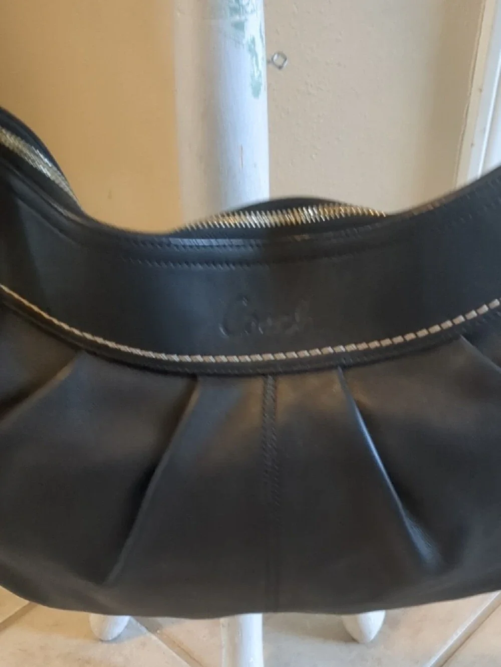 Coach Soho Black Leather Shoulder Bag with Contrast Stitching